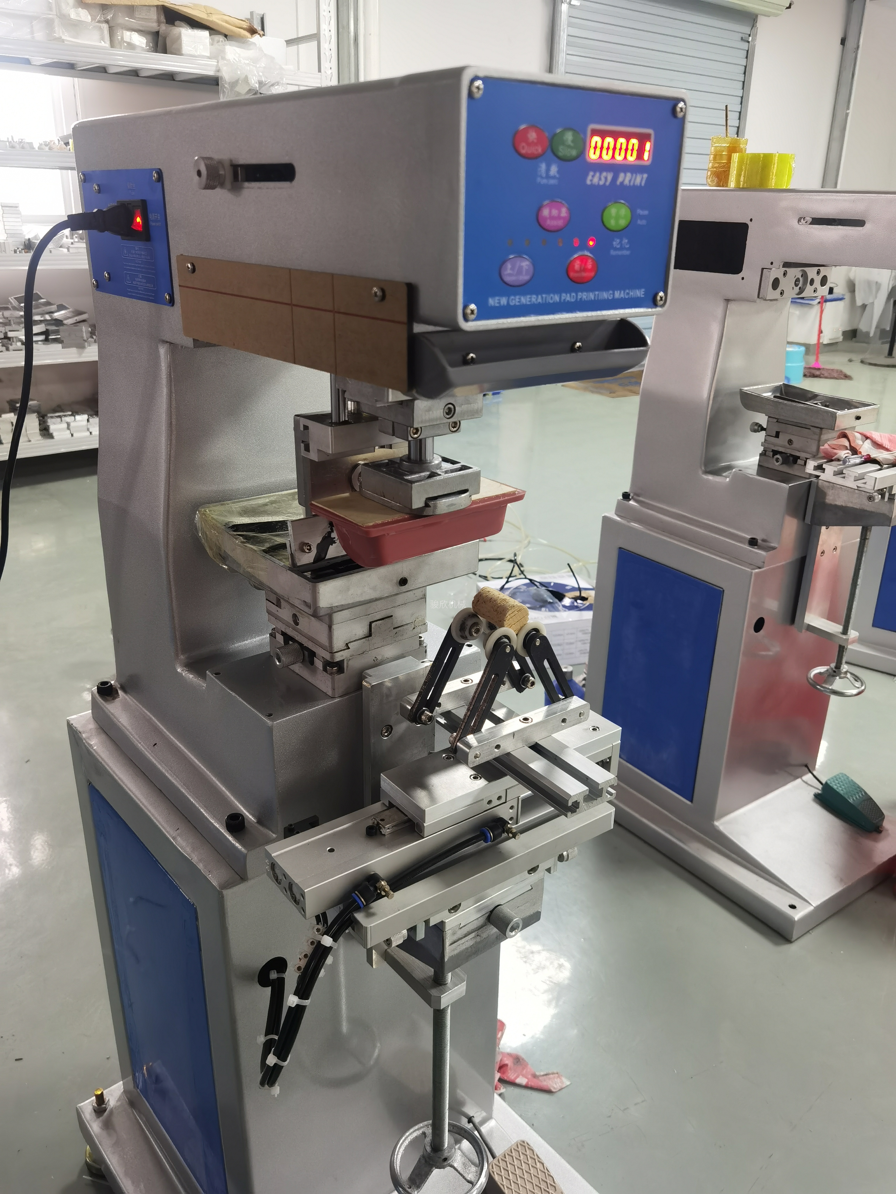 紅酒塞移印滾印機廠家，酒瓶曲面絲印機