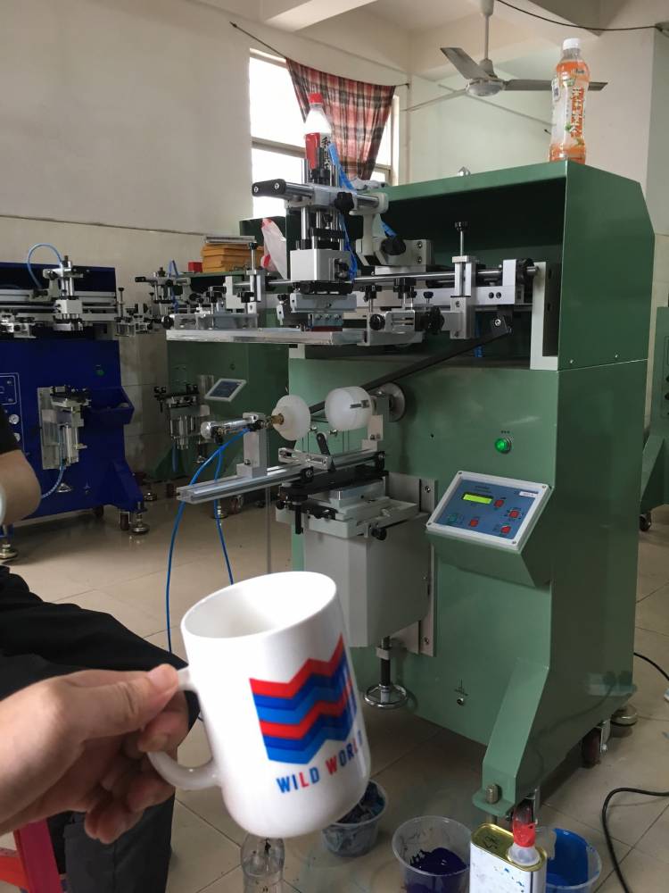 東莞駿欣機(jī)械有限公司提供絲印機(jī)移印機(jī)